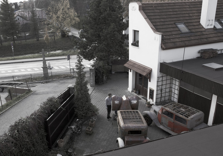 16a.jpg